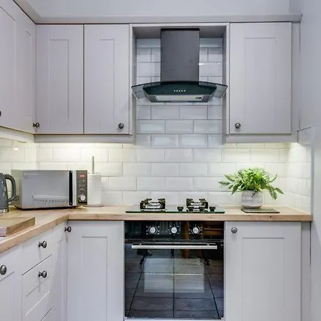 Gorgeous In Holiday home *