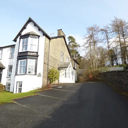 Apartment Great Location, Quiet Yet 5 Mins To Centre With Walks From The Door And Parking