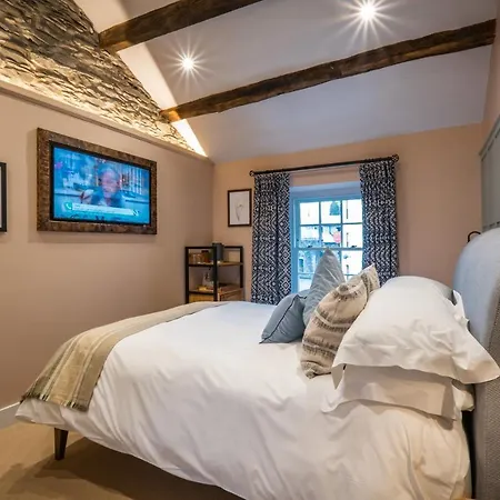 The White House Guest house Bowness-on-Windermere