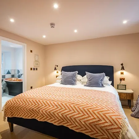 The White House Guest house Bowness-on-Windermere