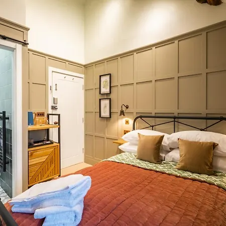 Casa de hóspedes The White House 5*