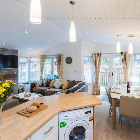 Broad Larch Holiday home