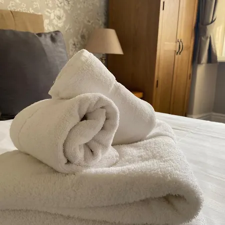 Melbourne Guest house 4*