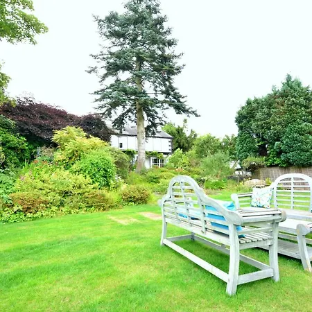 Fairfield House And Gardens Acomodação com café da manhã  4*