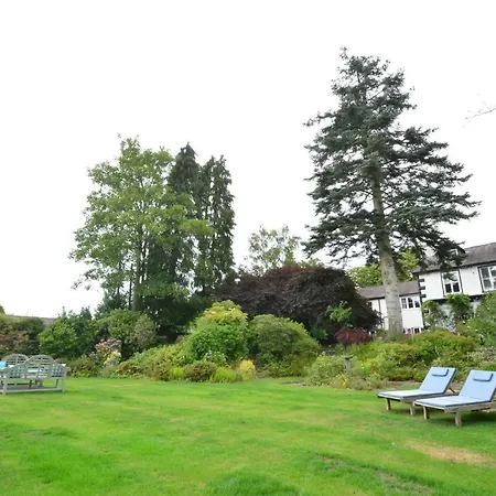 Chestnut Bowness-on-Windermere