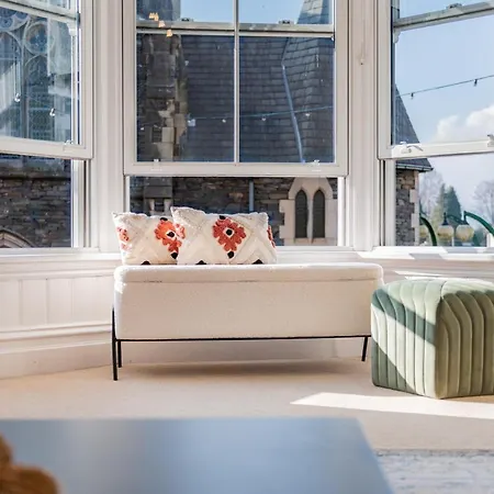 The Loft- Duplex Apartment, Family Friendly! Apartment *