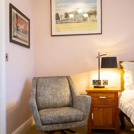 Fairfield House And Gardens 4*
