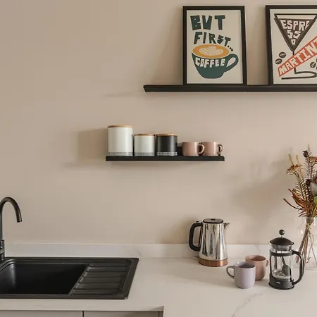 Biskey Howe- Georgian Charm Apartment