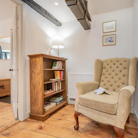 2 Bed In Sz197 Bowness-on-Windermere