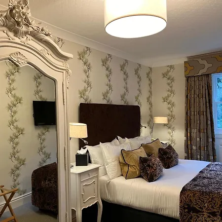 Storrs Hall (adults Only) 4*