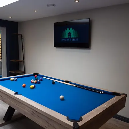 Apartment - 3 Bed - Hot Tub House