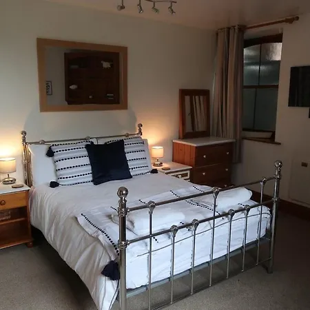 Holiday home Cosy 2-bedroom In The District