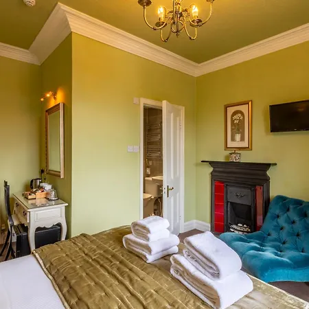 Casa de hóspedes Oakfold House 4*