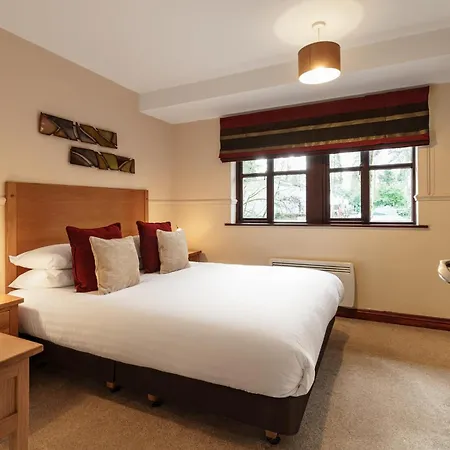 Apartment Windermere At Windermere Marina Village