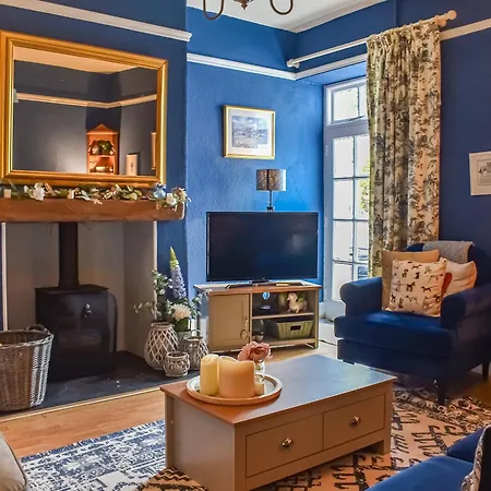 Corner Holiday home
