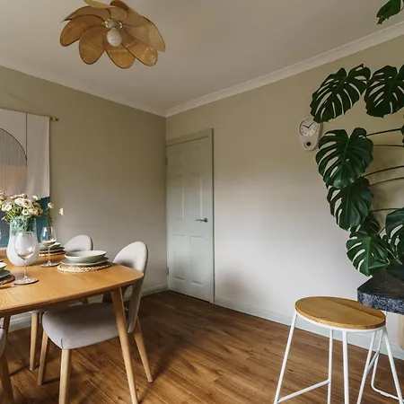 Hillcrest - 2 Bed Flat With Parking Bowness-on-Windermere