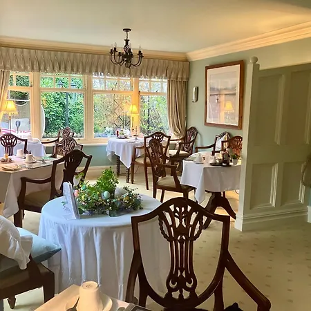 Storrs Gate House Acomodação com café da manhã  5*