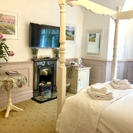 Storrs Gate House 5* Bowness-on-Windermere
