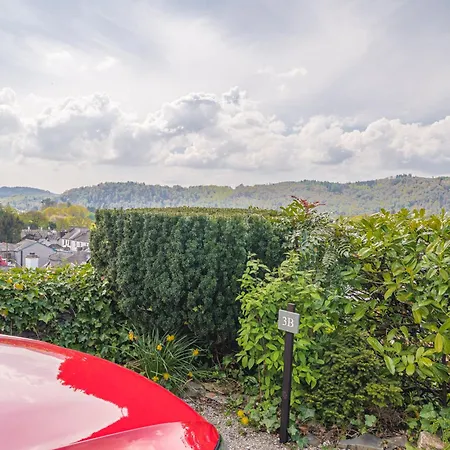 Apartment Location, Views, Parking *