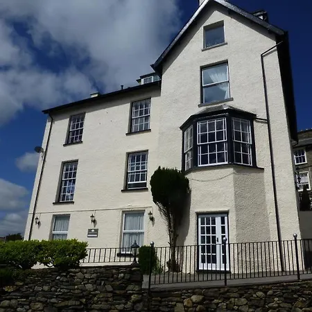 Hotel Oakbank House 3*