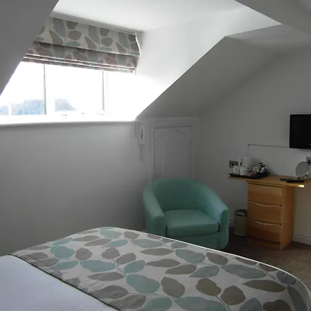 Hotel Oakbank House