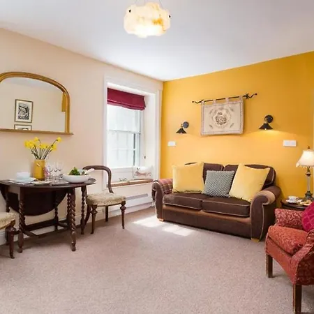 Dorothy's Place Apartment *