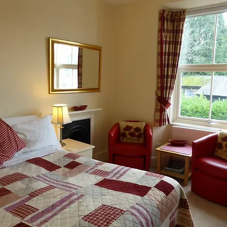 May Cottage B&B Acomodação com café da manhã  Bowness-on-Windermere
