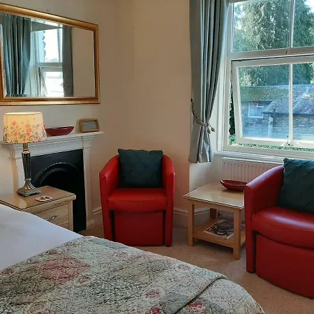 May Cottage B&B Acomodação com café da manhã  3*
