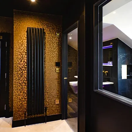 Hotel The Cranleigh Boutique 4*