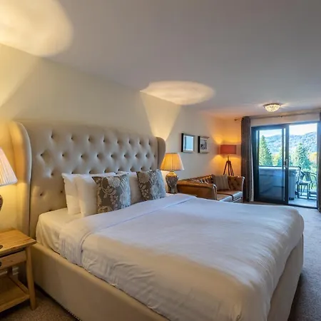Lakes & Hotel 5*