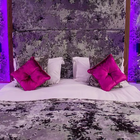 Hotel The Cranleigh Boutique 4*