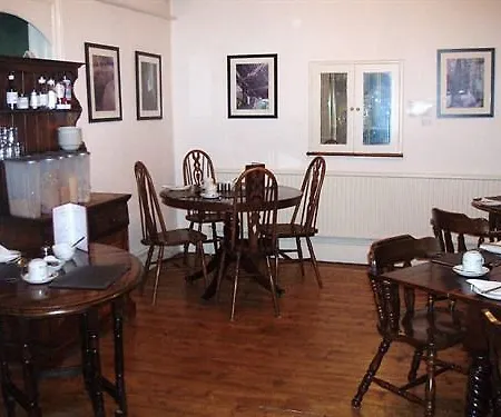 Bed & Breakfast Brooklands